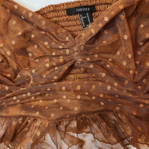 Crop Top! - Picture 3 of 5